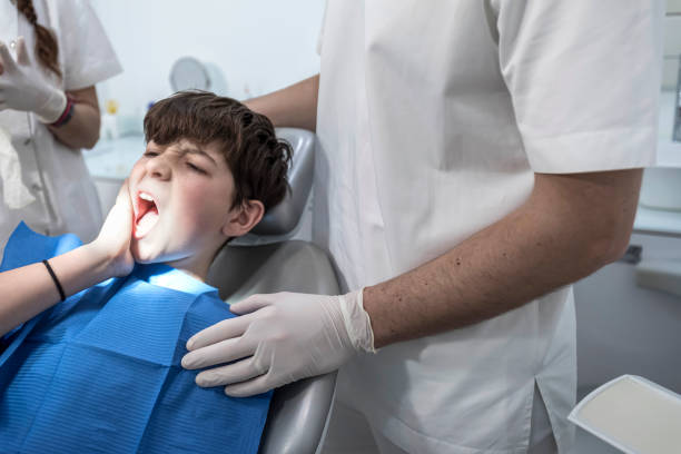 Best Dentist for Tooth Abscess  in Aumsville, OR